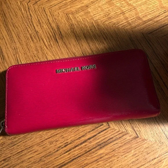 New Michael Kors Cherry Red Satchel - Picture 15 of 15